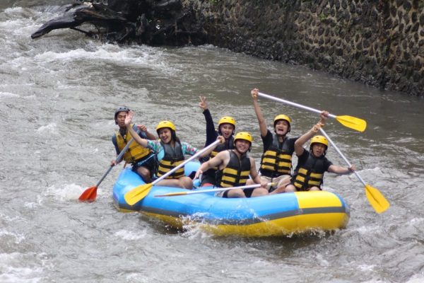 baliatvraftingadventure-ayung-rafting-ubud (8)