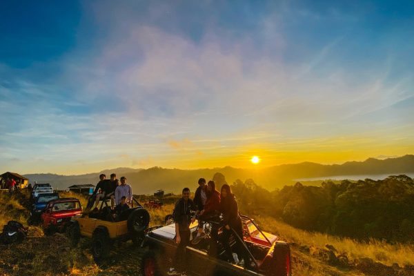 baliatvraftingadventure-batur-jeep-sunrise 7