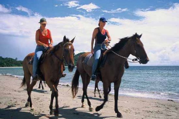 baliatvraftingadventure-horse-riding-6